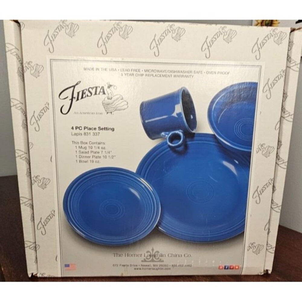 NIB Fiesta 4 PC Place Setting Lapis Blue 831 337